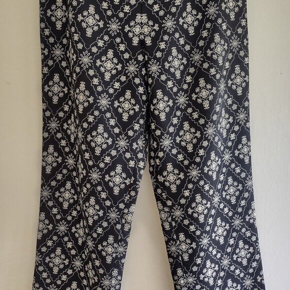 Ann Taylor Silk Pants Floral Paisley Straight Leg   Size 4 - Picture 2 of 5